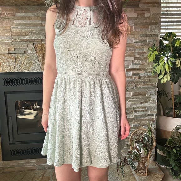 Maurices Mint Lace Feminine Mini Dress 3/4 - Perfect for Easter! - Picture 10 of 13